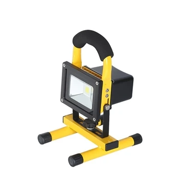 4 reasons to opt for smart outdoor flood lights