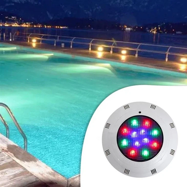 Pal luci da piscina