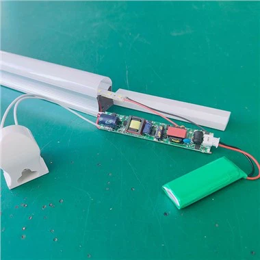 Luci a tubo a led a batteria