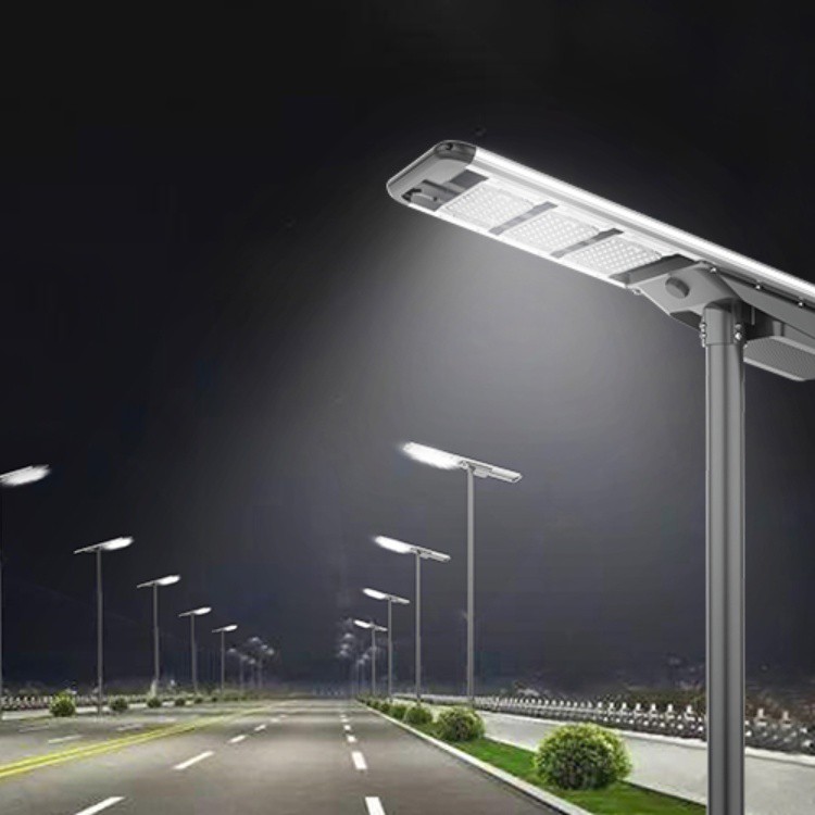 2700K Solarpower Highway Light