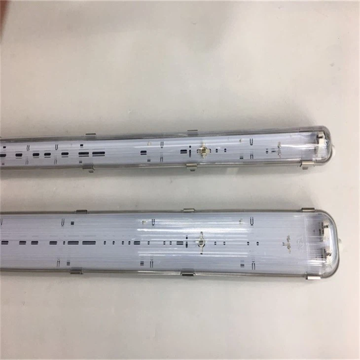 Waterproof LED light (2)